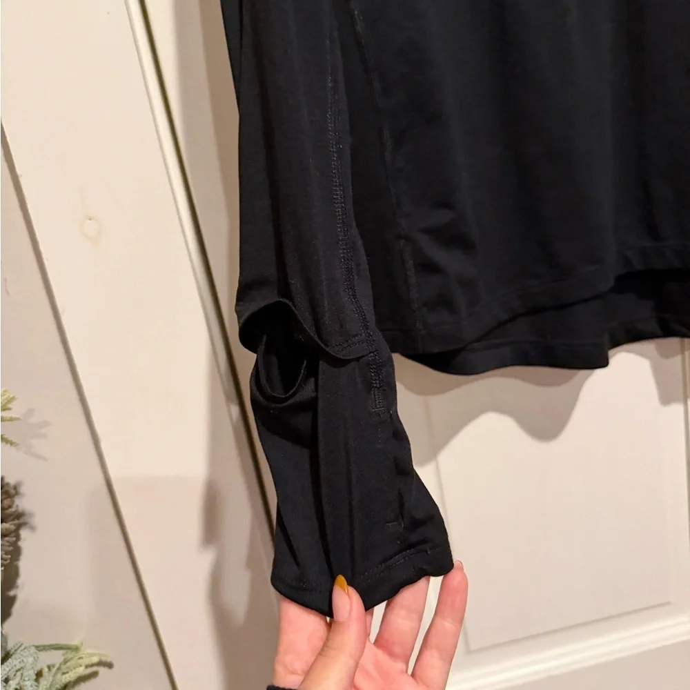Nike Running Women's Black Long Sleeve Quarter Zip with Thumb Holes
